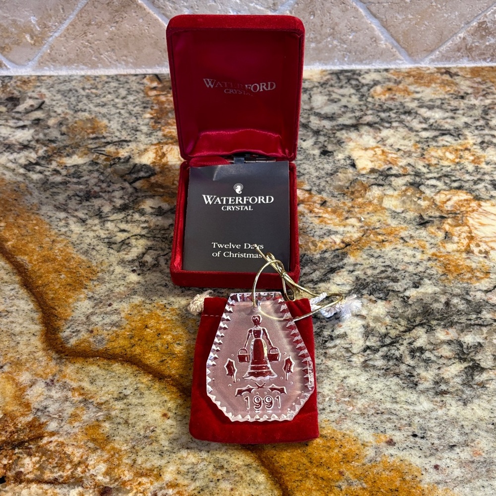 Waterford Crystal 1991 Ornament with Red Case